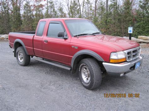 2000 Ford Ranger XL Extended Cab Pickup 4Door 4 0L