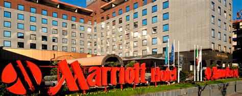 Milan City Center Hotel | Milan Marriott Hotel