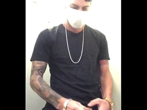 Pajeando Mi Enorme Polla POV XVIDEOS