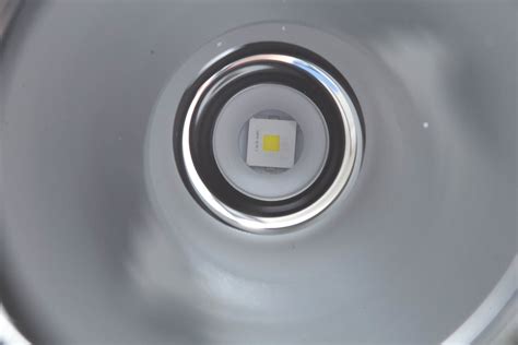 Boruit C8 review | Long-range flashlight with Osram LED | 1Lumen