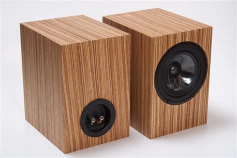 Diy hifi blog, subwoofers and repairs: Diy speakers. Diy veneers.