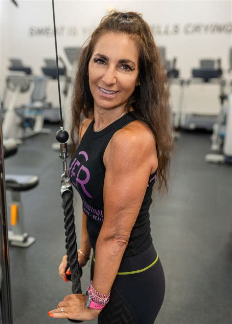 Personal Women Fitness Trainer Sarasota FL - H.E.R. Fitness Boutique