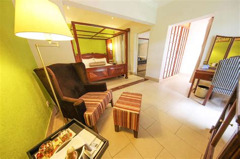 Lake Naivasha Country Club Hotel - Deals, Photos & Reviews