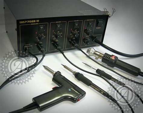 Многофункциональная паяльная станция Hakko 702B