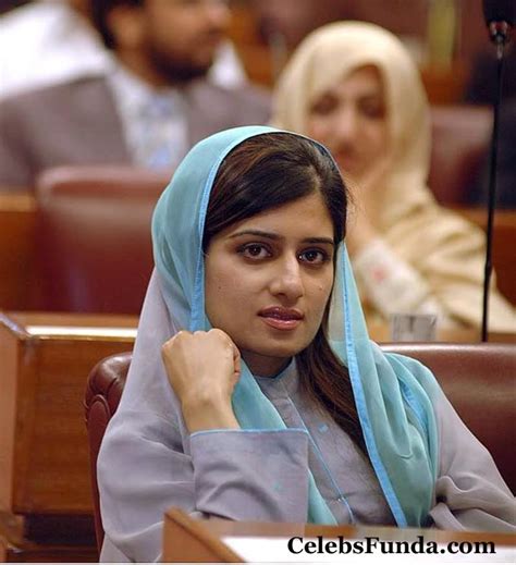 Bollywood Actor And Actress Latest Photos And News Hina Rabbani Khar S Hot Photos