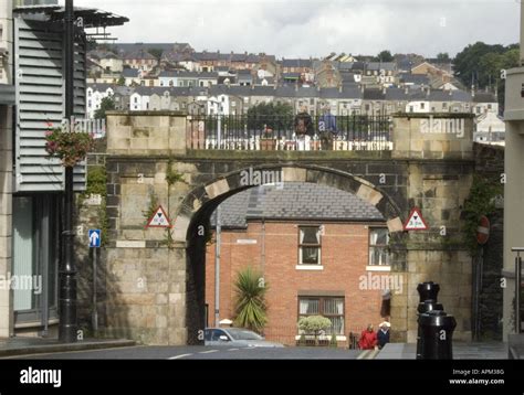 Siege Derry Ireland 1689 Hi Res Stock Photography And Images Alamy