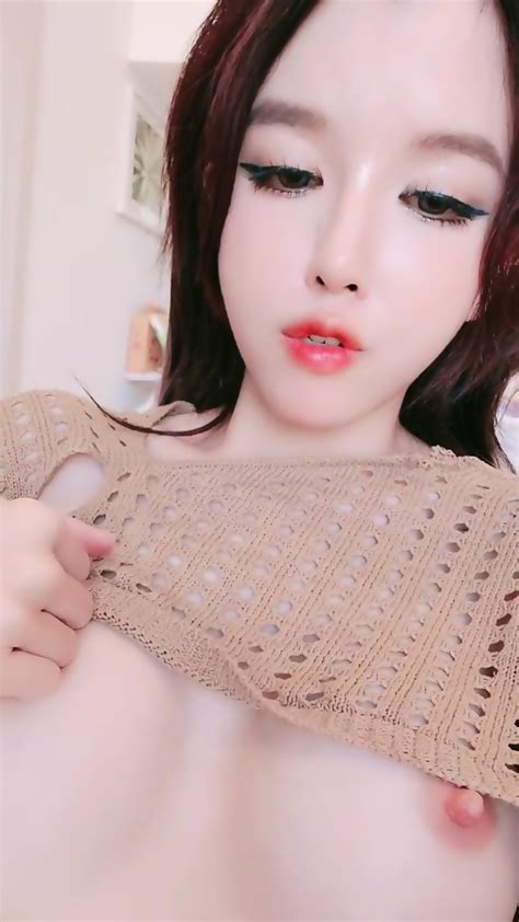 Amateur Asian Sexy Webcam Show