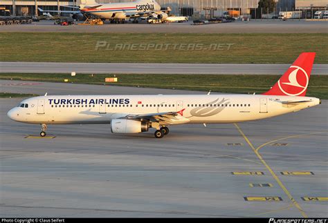 TC JMH Turkish Airlines Airbus A321 231 Photo By Claus Seifert ID