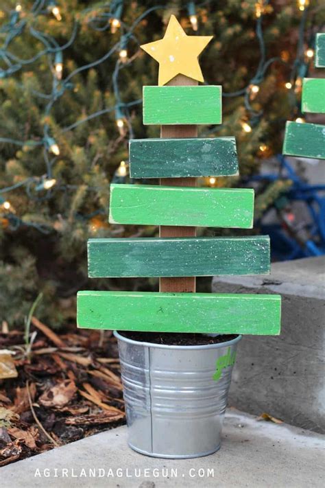 Christmas Tree From Scrap Wood A Girl And A Glue Gun