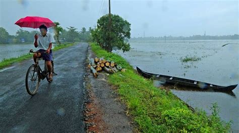 3 People Dead Thousands Displaced In Kerala Monsoon Rains Red Alert