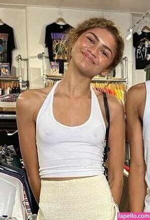 Zendaya Zendaya Nude Leaked Onlyfans Photo FapGeek