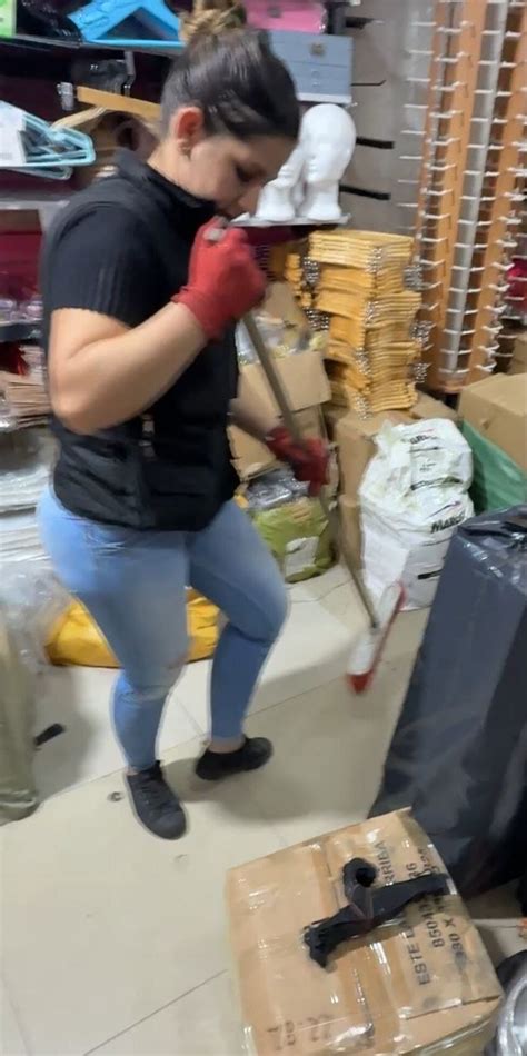 Rica Latina De Culo Redondo Tight Jeans Forum