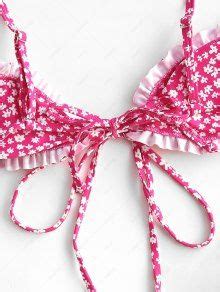 OFF ZAFUL Ditsy Print Ruffle Tie Front Bikini Top In LIGHT PINK ZAFUL