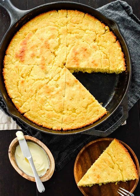 Healthy Skillet Cornbread - JoyFoodSunshine