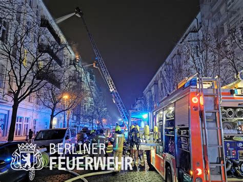 Berliner Feuerwehr On Twitter Update Der Brand Ist Gel Scht M