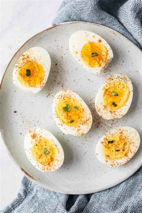 Sea Salt And Vinegar Hard Boiled Eggs Fit Foodie Finds Boiling Eggs