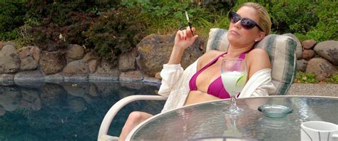 Leilani Sarelle Nude Pics Page