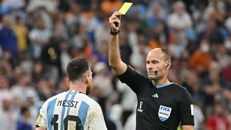 Fifa World Cup 2022 Mateu Lahoz The Controversial Referee From The