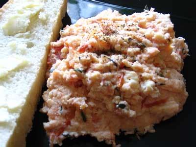 Greek Scrambled Eggs with Tomatoes and Feta (Καγιανά) | Lisa's Kitchen ...