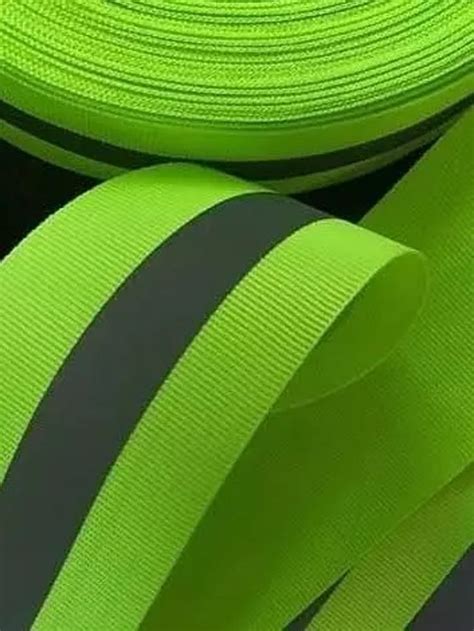 Fita Faixa Refletiva Para Uniformes Cor Verde 50mm 10Mts MEGA