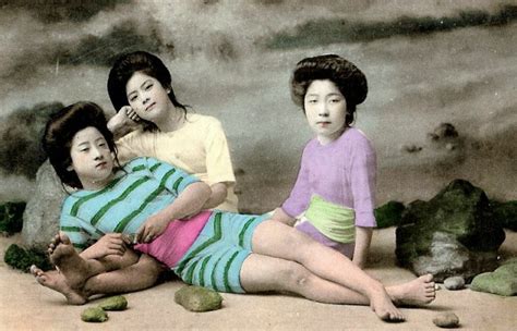 【明治・大正】舞妓はんが水着に着替えたら？100年以上前の水着グラビア写真 Buzzap！