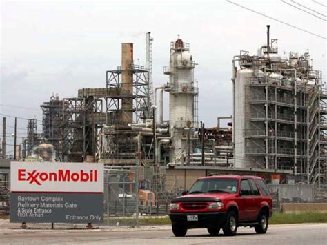 Exxonmobil Makes Progress In Restarting 2nd Largest Us Refinery