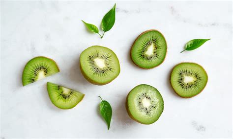 Cuántas calorías tiene el kiwi Nutrición Activa