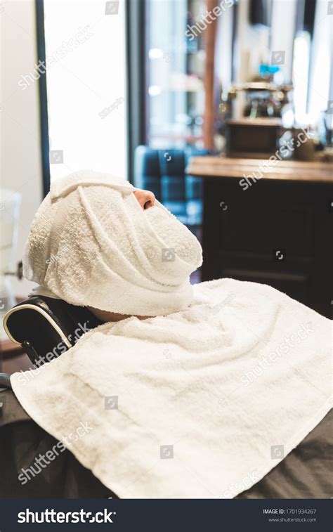 Mens Hot Towel Facial Images Stock Photos And Vectors Shutterstock