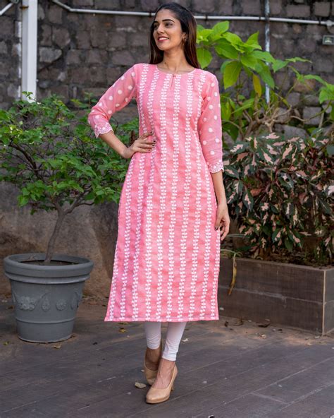 Pink Embroidered Kota Kurta With Dupatta Set Of Two By The Weave Story The Secret Label