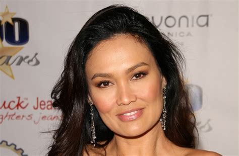 Tia Carrere Hot Bikini Pictures Expose Her Sexiest Body Figure Suntiros