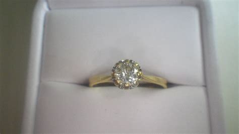 Vintage 18ct Yellow Gold Diamond Solitaire Engagement Ring Large Ring