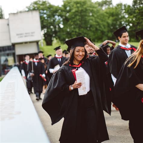 Online Bachelors And Masters Degree Programmes University Of Essex Online