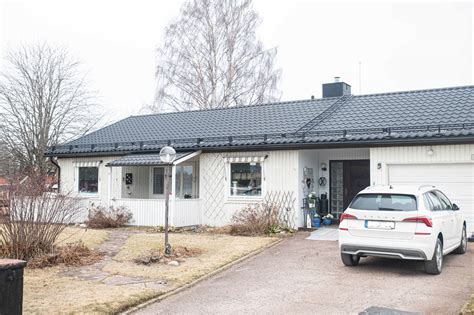 Enplansvilla med attraktivt läge på hörntomt i populära Romme