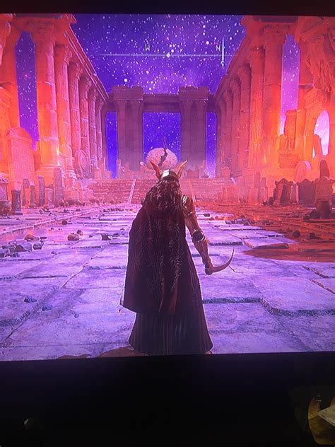 Heed my words, wretched omen. Mohgwyn, is it? No matter. I shall take