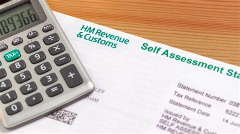 Self assessment tax return: Who needs to complete the HMRC return ...