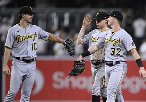 Analysis How Moves At Trade Deadline Will Reshape Pirates Clubhouse Dynamic Pittsburgh Post