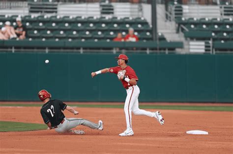 Alabama Baseball Bounces Back Defeating The Troy Trojans In A Back And