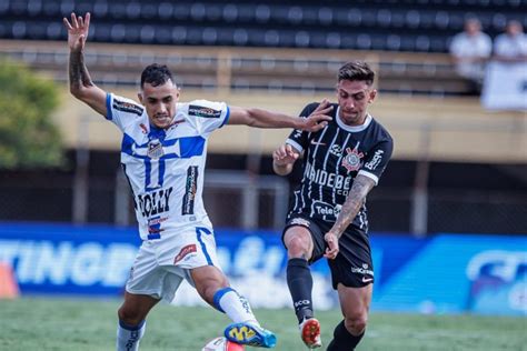 Corinthians E Botafogo Negociam Troca De Volante Por Atacante Veja