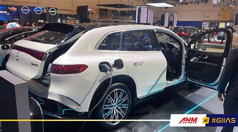 Giias Mercedes Benz Luncurkan Eqs Suv Bentuk Konsistensi