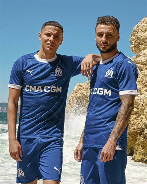 L Om D Voile Ses Deux Nouveaux Maillots