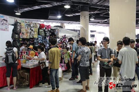 Yaca五一漫展现场周边与摊位巡游2cosplay中国