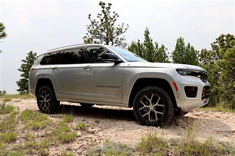 Review: 2021 Jeep Grand Cherokee L makes a rough but ready landing