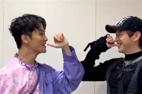 Pernah Jadi Roomate Mark NCT Dan Kang Daniel Reunian Sambil TikTok