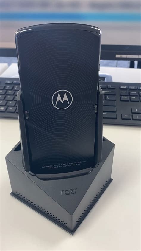 Moto Razr! : r/ThatPeelingFeeling