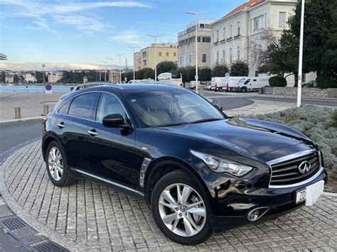 Infiniti Fx D Gt Automatik Izvrsno Stanje Bogata Oprema God