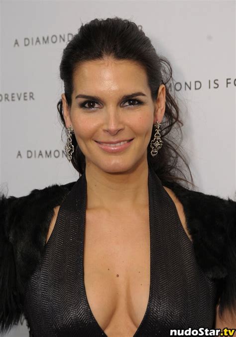 Angie Harmon Angieharmon Nude Onlyfans Photo Nudostar Tv