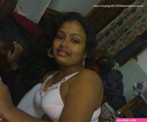 Kerala Mallu Aunty Hot Photo Sex Leaks