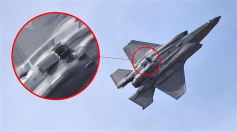 Take A Look At These Photos Of An F 35 Flying With The Ale 70 Towed