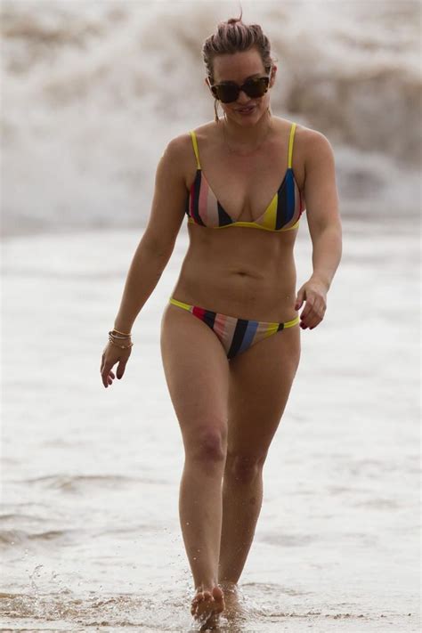 Hilary Duff Pillada En Bikini ByteSexy
