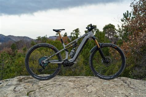 Cube Stereo Hybrid One55 Neues Carbon E Fully soll auch Enduro können